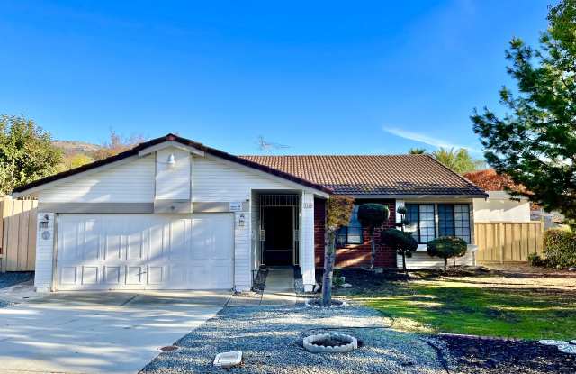 3520 Pleasant Knoll Drive