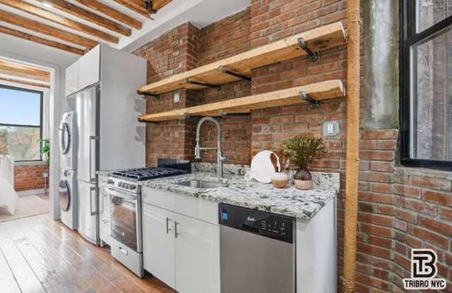 Photo of 51 Monroe Street