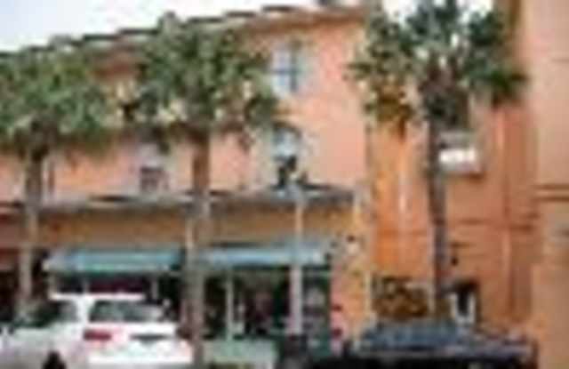 606 Market St Apt 230