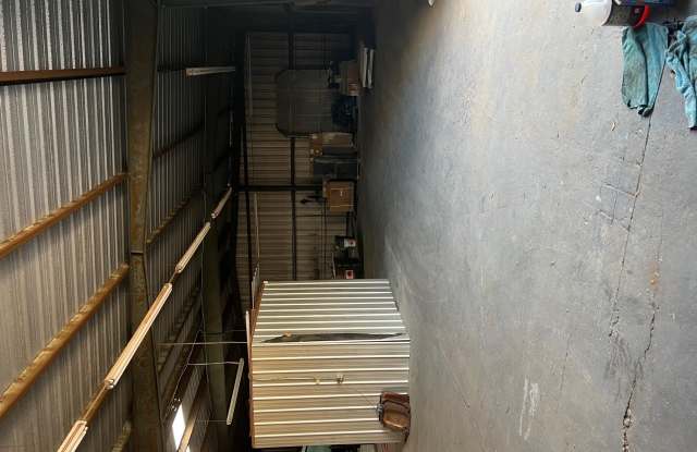 922 NW Denton Boulevard