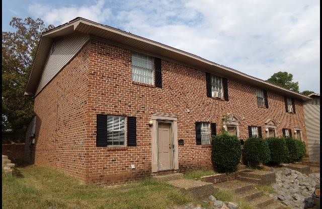 1712 Sanford #1