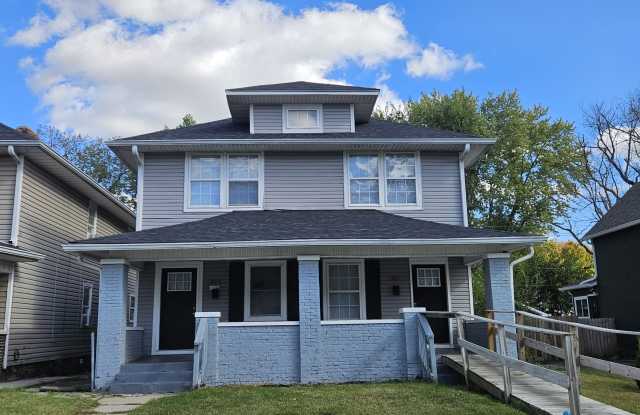 933 North Dearborn Street