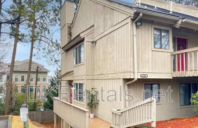 2103 Defoors Ferry Road NW