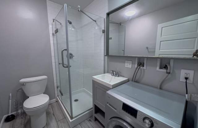 1616 Spruce Street - 3F