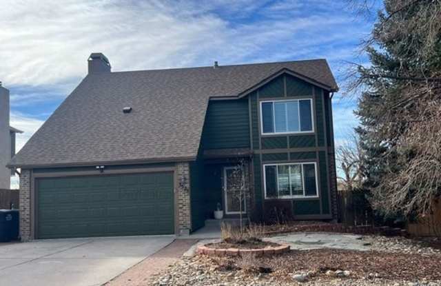 Photo of Inviting 3 Bedroom House Near Cottonwood Creek Park