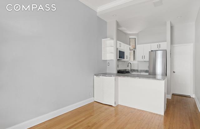 521 East 81st Street