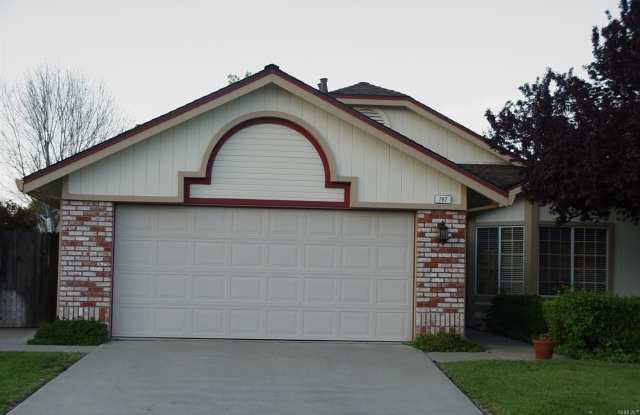 Photo of 767 Raven Drive