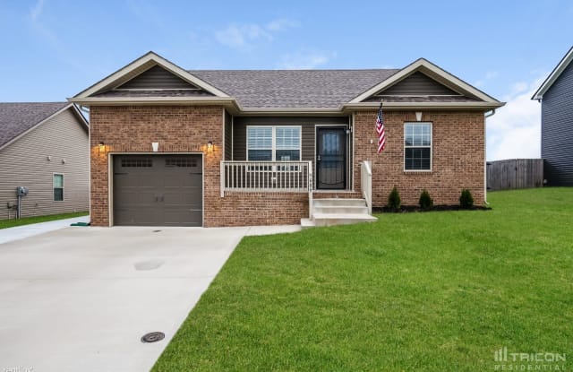 609 Hollow Crest - 609 Hollow Crst, Clarksville, TN 37042