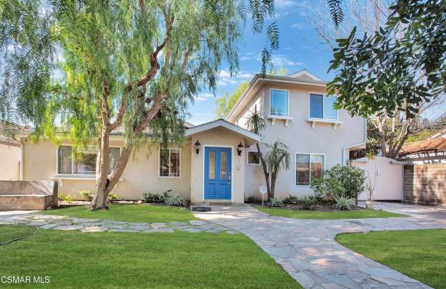4539 Mammoth Avenue