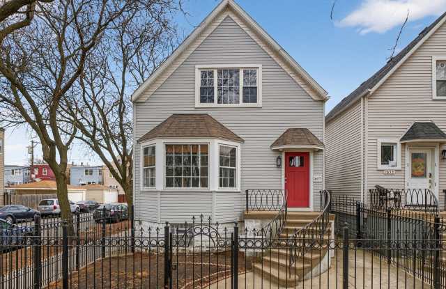 1657 N Harding Avenue