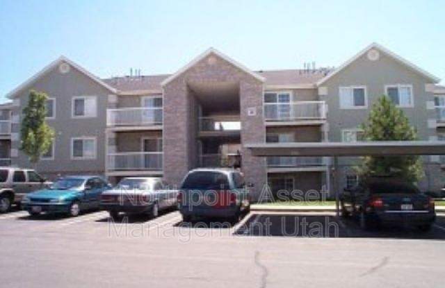 1243 W 1480 N