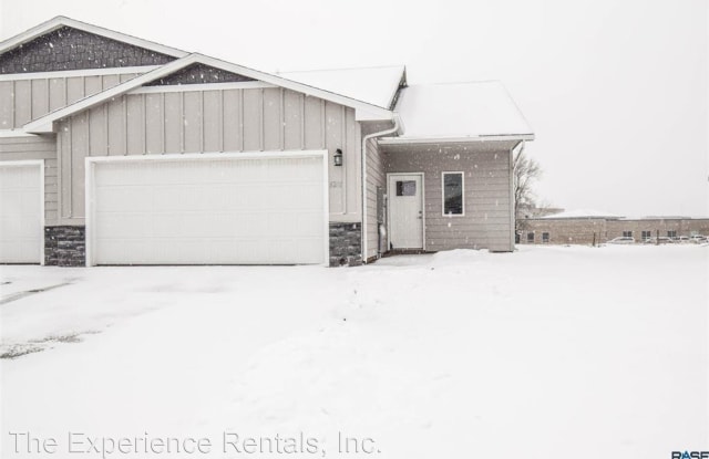 6201 S Alki - 6201 South Alki Place, Sioux Falls, SD 57108