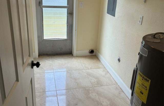 311 Tudor Drive unit: 1