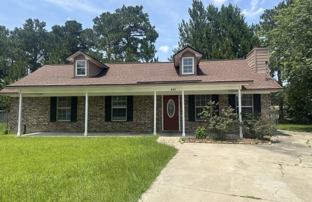 997 Ridgeland Drive - 997 Ridgeland Drive, Hinesville, GA 31313