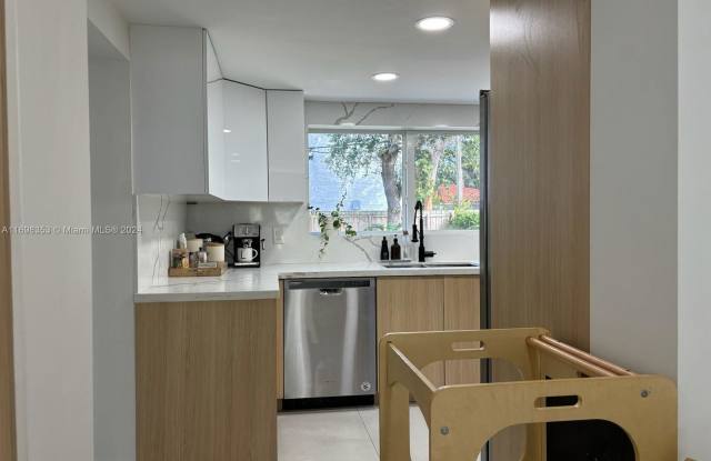 365 Northeast 87th Street