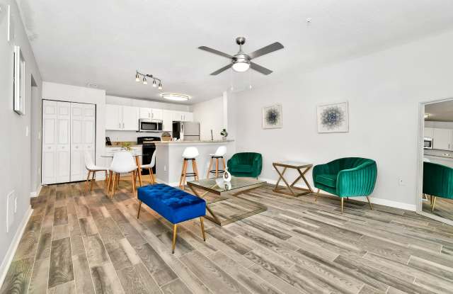 Village Lakes Apartments