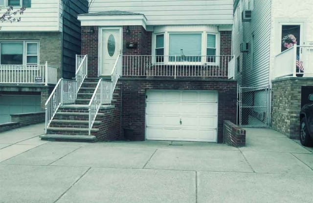 19 AVENUE C - 19 Avenue C, Bayonne, NJ 07002