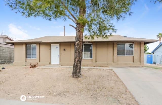 2570 West Vereda De Las Nubes - 2570 West Vereda De Las Nubes, Drexel Heights, AZ 85746