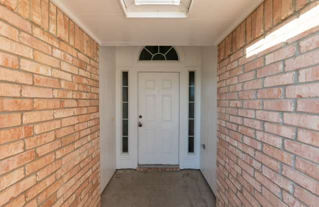 3512 Wild Plum Street