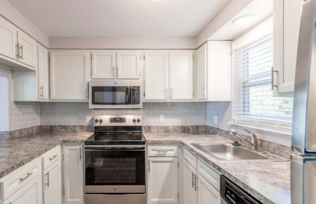 Photo of Briarwood Townhomes