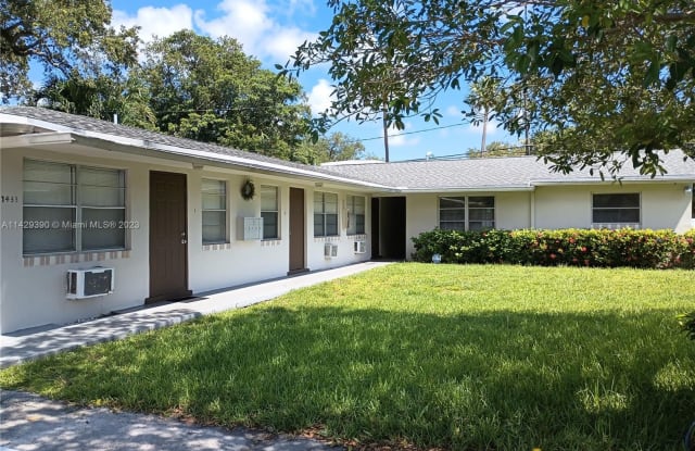 1433 SW 24th Ct - 1433 Southwest 24th Court, Fort Lauderdale, FL 33315