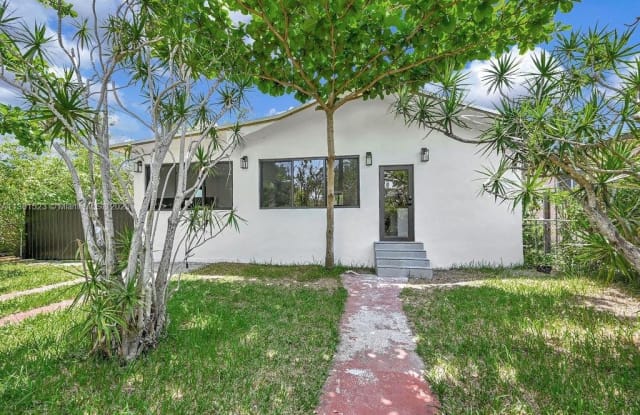 322 Northwest 41st Street - 322 Northwest 41st Street, Miami, FL 33127