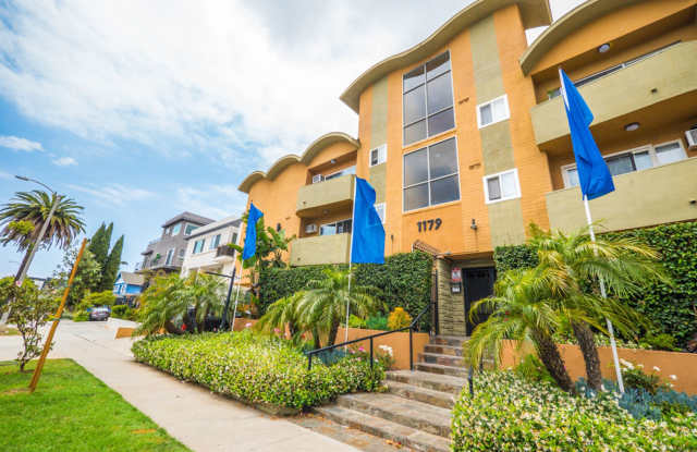 Photo of 1179 Crenshaw Blvd