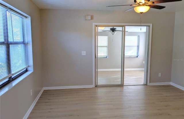 681 N WELLINGTON DRIVE