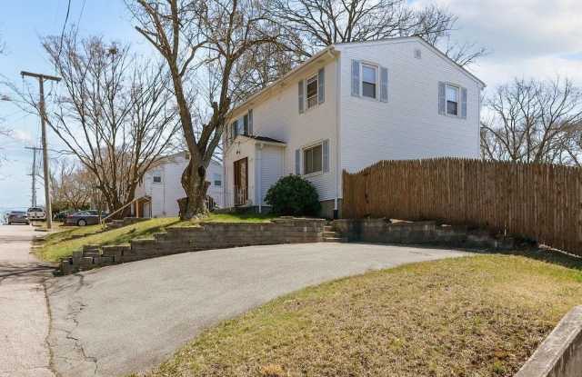 231 Hyde Street unit: 2