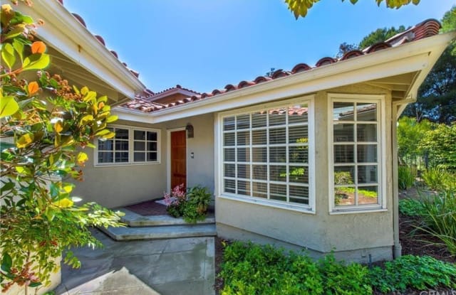 37 Sausalito Circle W - 37 Sausalito Circle West, Manhattan Beach, CA 90266