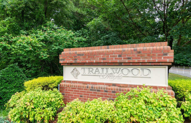 Photo of Spacious 3 Bedroom Condo- Close to NCSU and Downtown Raleigh! Available Now!