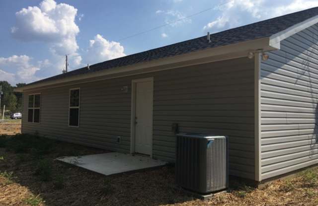 3/2 House in West Rome $1,295