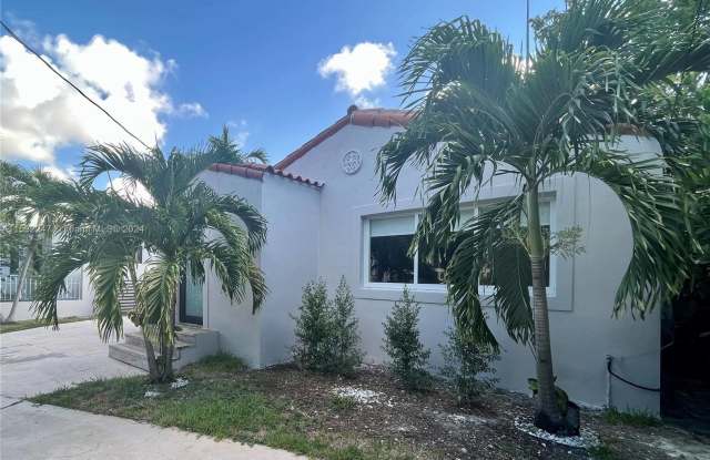 337 SW 23rd Rd - 337 Southwest 23rd Road, Miami, FL 33129