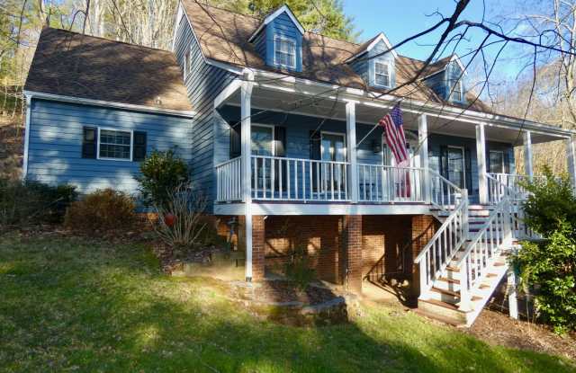 *13th MONTH FREE!* Spacious Cape Cod-Style Home in South Asheville