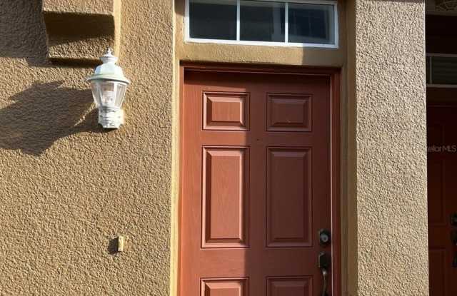 9122 MOONLIT MEADOWS LOOP