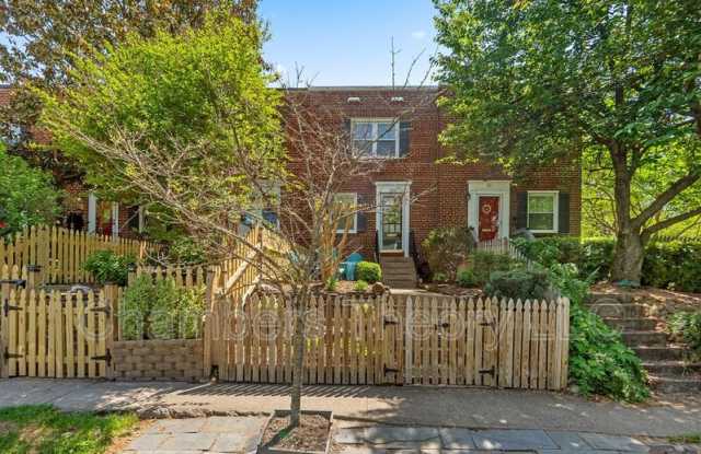 303 Mount Vernon Ave