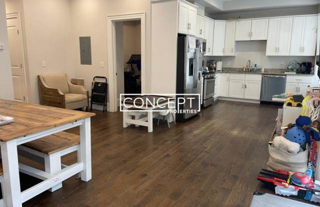 Photo of 2045 Beacon St.