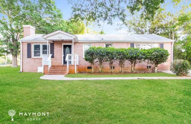 608 South Fairfield Road