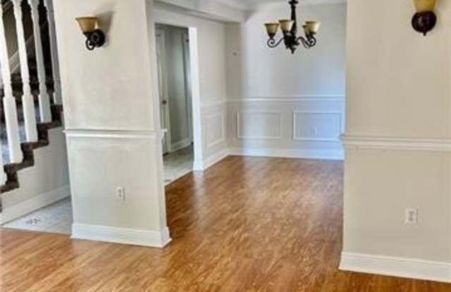 6830 ARGONNE Boulevard