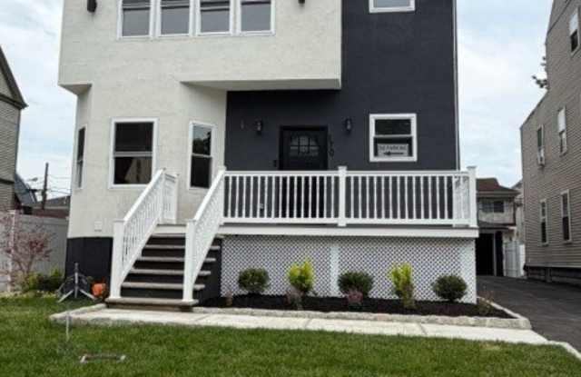 170 N 18Th St