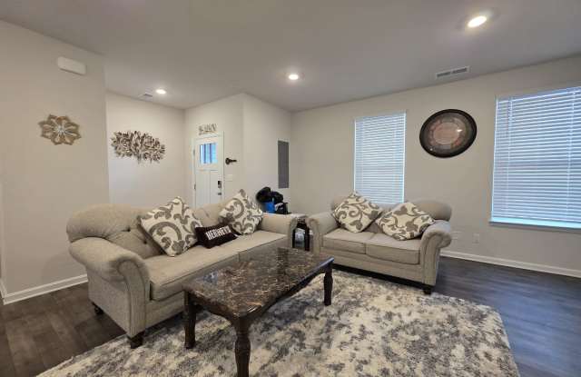 407 Stream Valley Court - 1