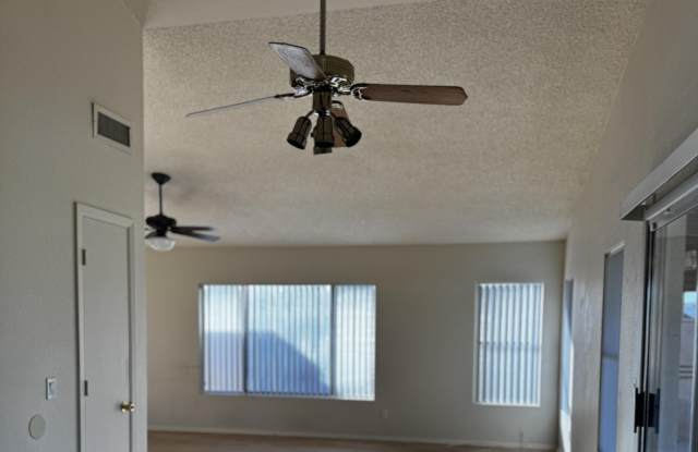 10830 W Diana Avenue