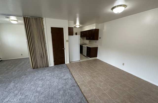 2036 Alderson Avenue