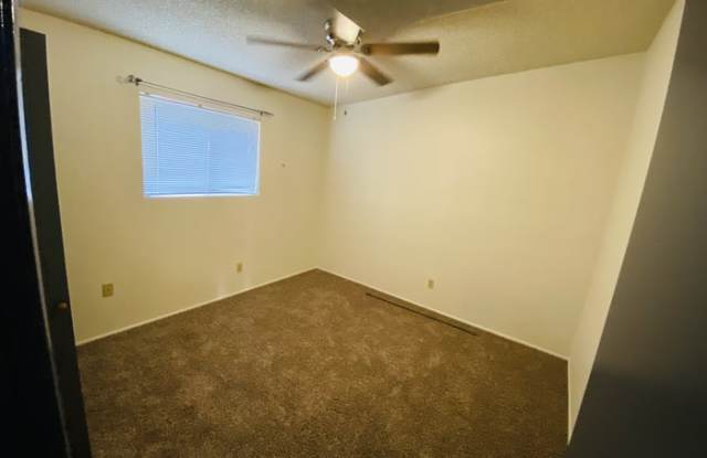 604 East Lester Street