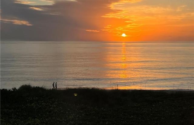 1289 NE Ocean Boulevard unit: 6