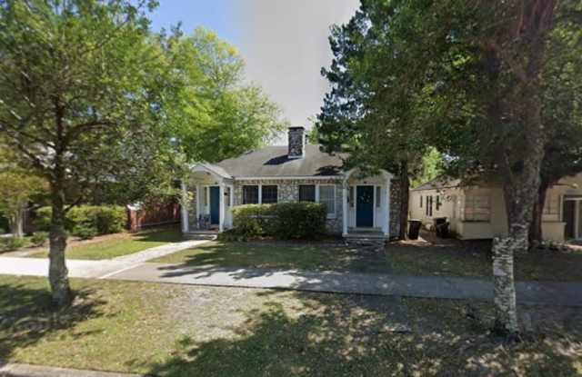 319 Southwest 12th Street