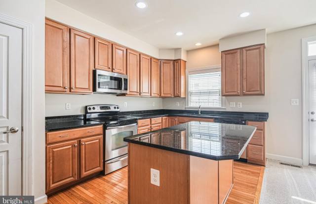 10559 OLD ELLICOTT CIRCLE