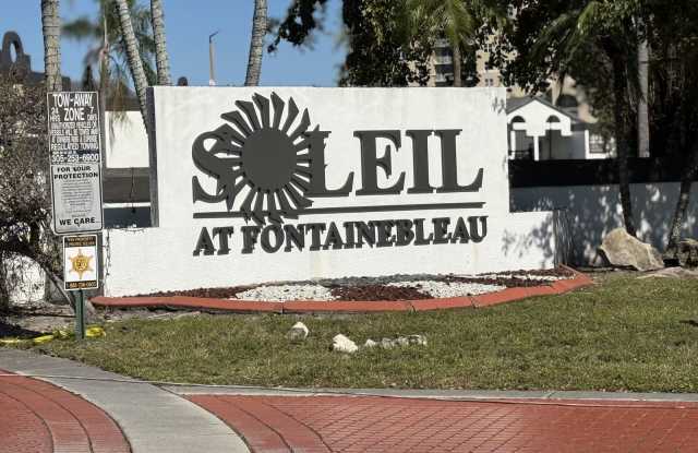 9725 Fontainebleau Boulevard