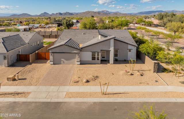 4236 E WHISPER ROCK Trail