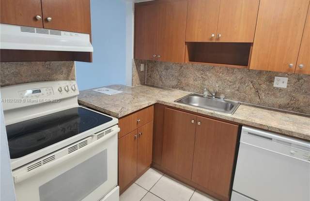 Photo of Paradise Isles Apartments